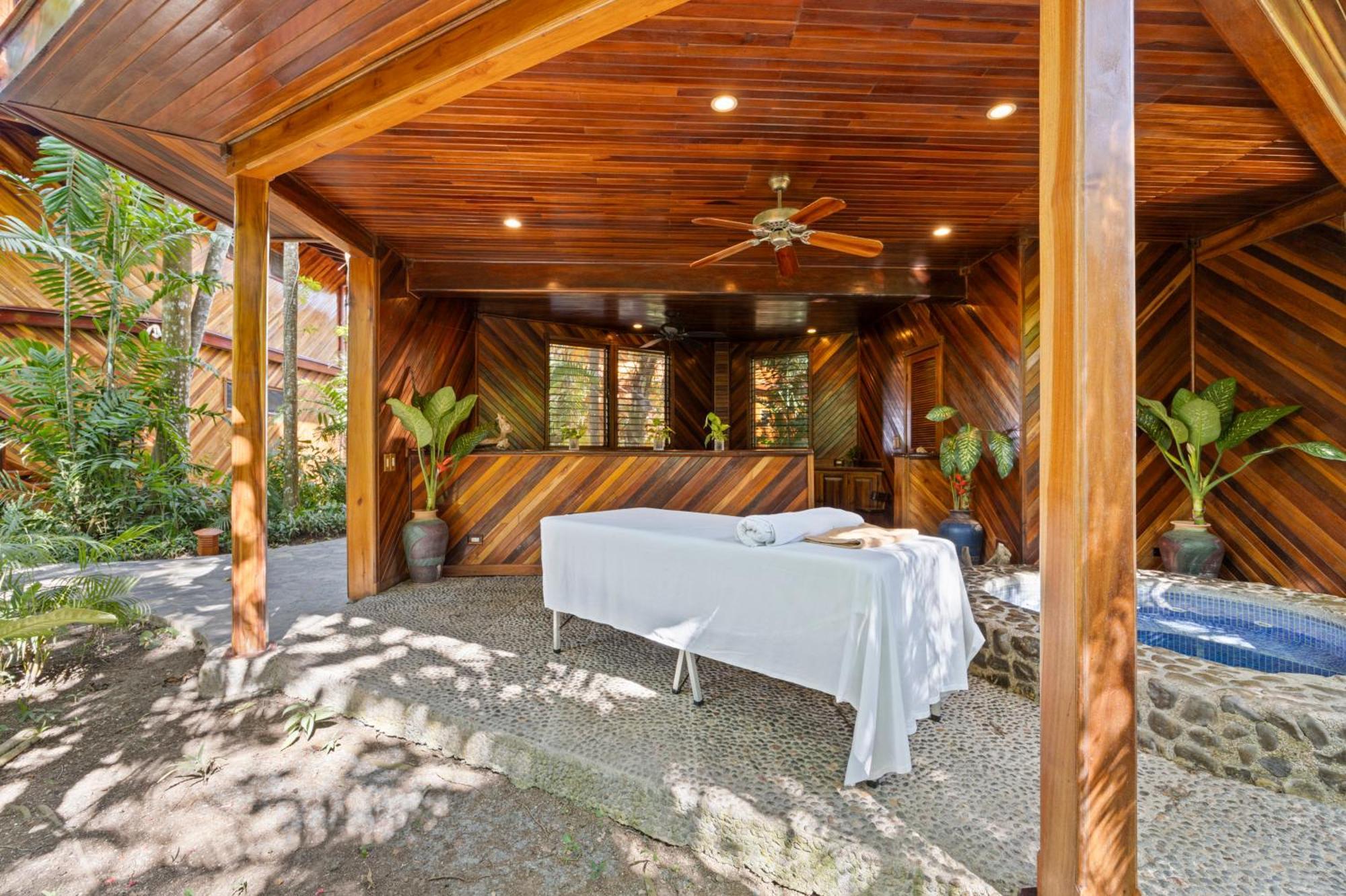 Tambor Tropical Beach Resort- Adults Only ภายนอก รูปภาพ